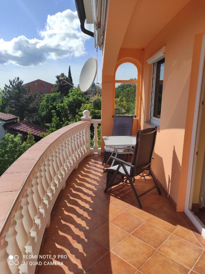 Apartment Stella Crikvenica Exterior foto